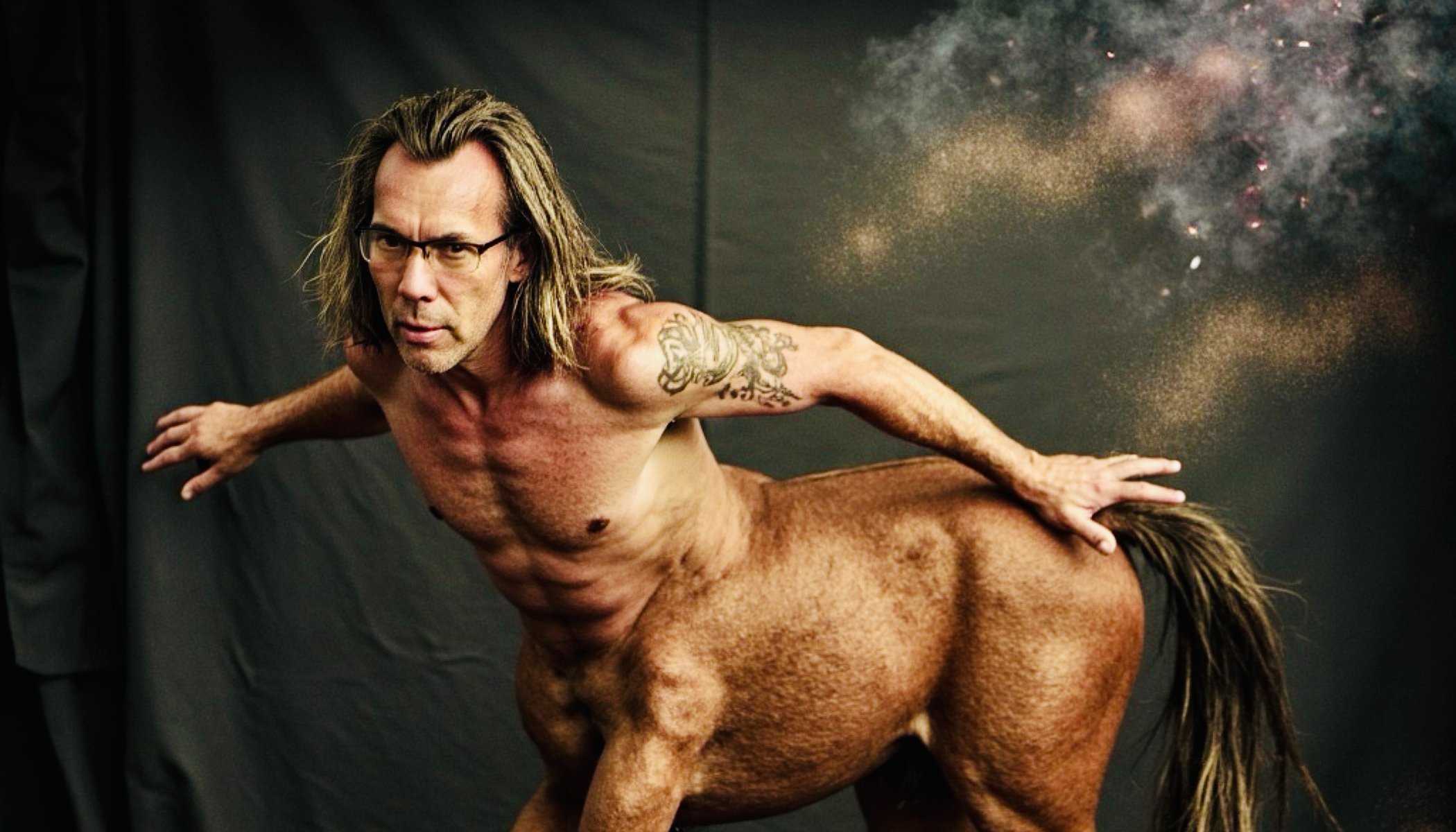 AI Selfies 2024–2025 — KI-generiertes Selbstporträt: Markus Wintersberger als Zentaur, WOMBO Memes
