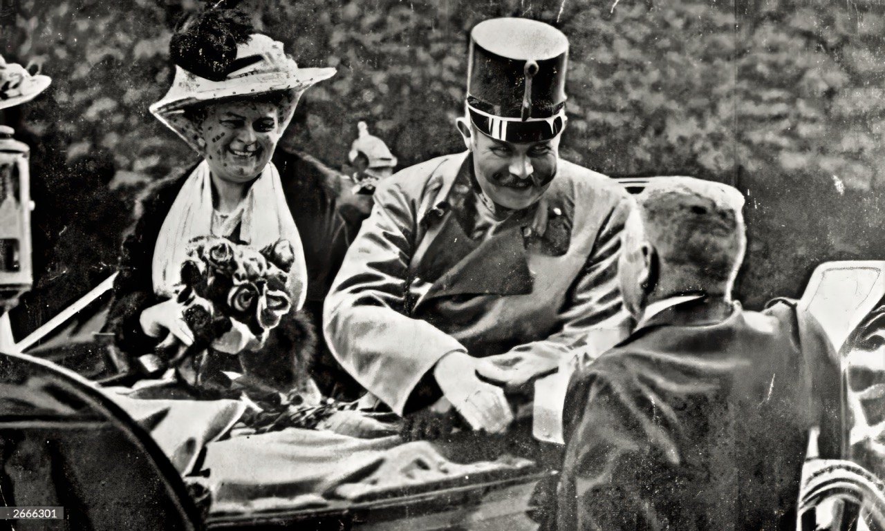 ARCHIV / 1914