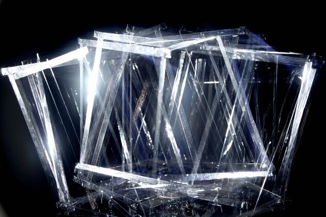 Rotationsmodell · gleichseitiger offener Würfel — RAUM 11, Markus Wintersberger 2011/2012